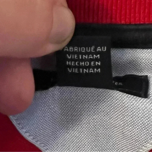 Boys Tommy Hilfiger Red Polo Shirt L/G 16/18 Pre-Owned Excellent Condition - Picture 4 of 5